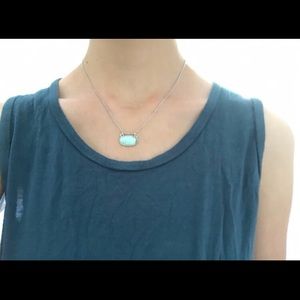 Pendant necklace